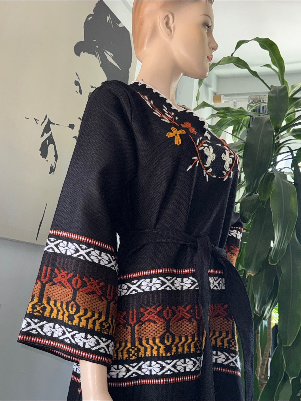 Vintage 70s Embroidered Kaftan Dress - Picture 6 of 17